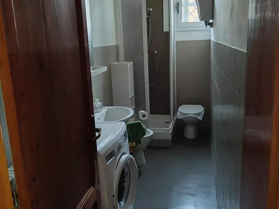 Immagine 10 di Appartamento in affitto  a Siena