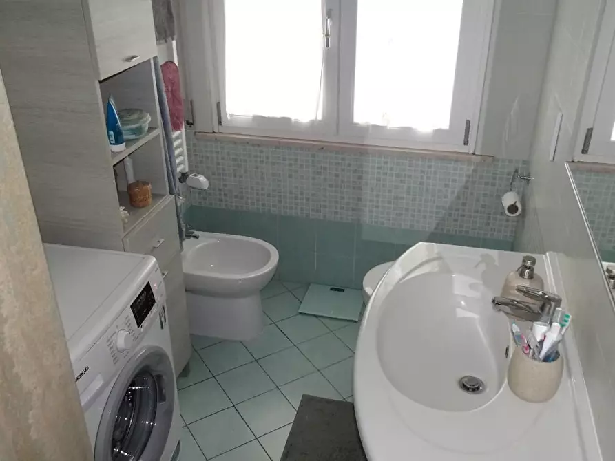 Immagine 24 di Mansarda in vendita  a Cascina