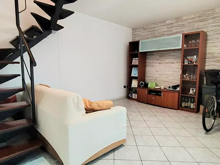 Immagine 2 di Terratetto in vendita  a Collesalvetti