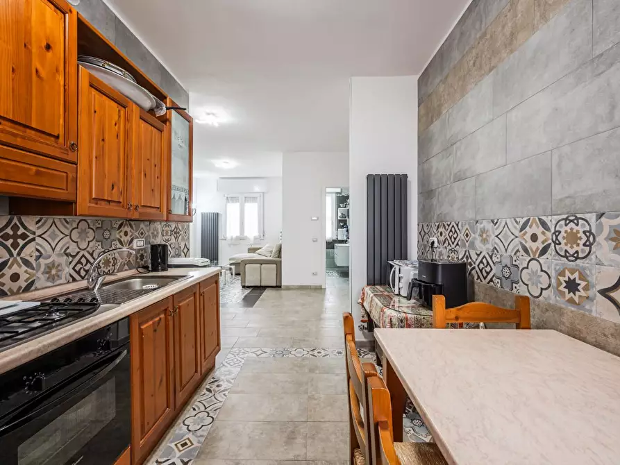 Immagine 15 di Appartamento in vendita  a Bagnolo In Piano