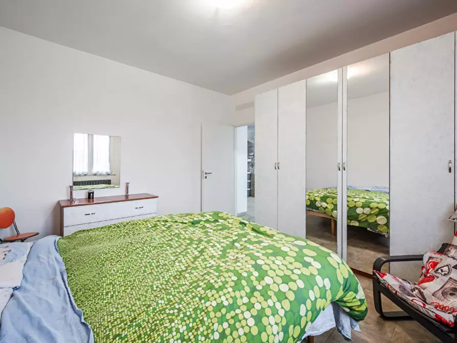 Immagine 28 di Appartamento in vendita  a Bagnolo In Piano