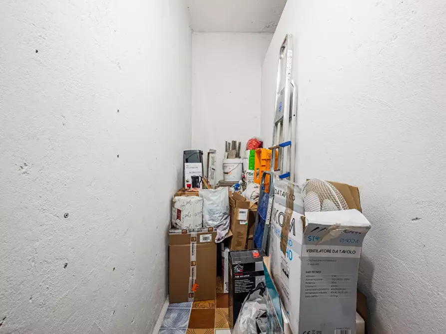 Immagine 36 di Appartamento in vendita  a Bagnolo In Piano