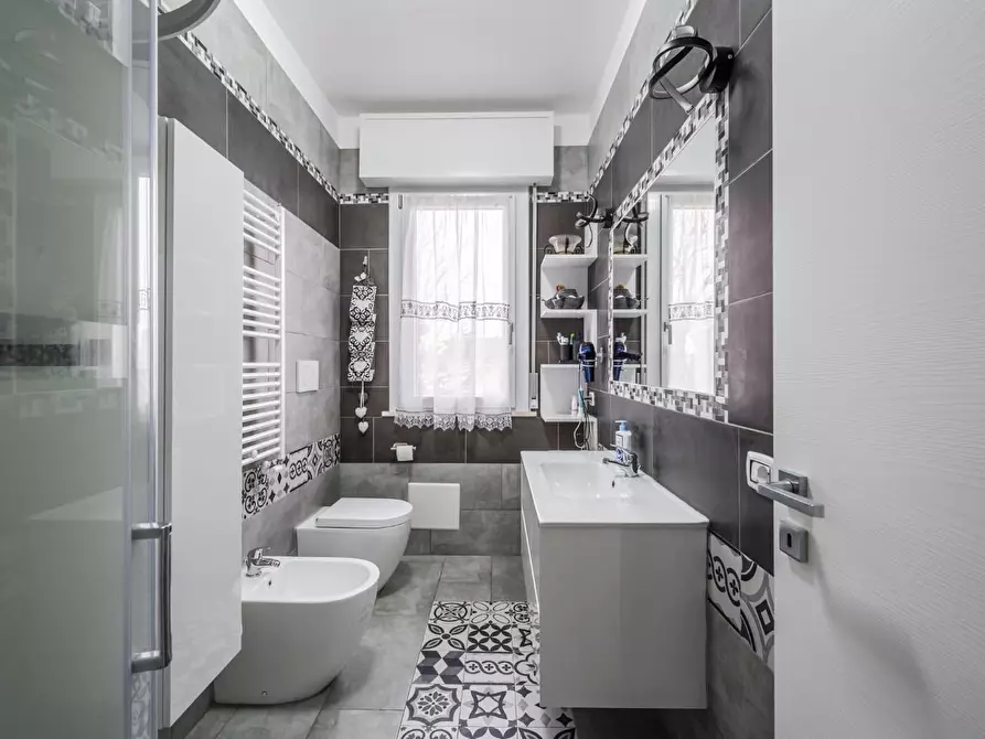 Immagine 20 di Appartamento in vendita  a Bagnolo In Piano