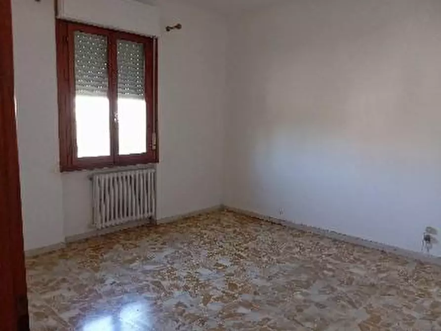 Immagine 7 di Appartamento in vendita  a Poggibonsi