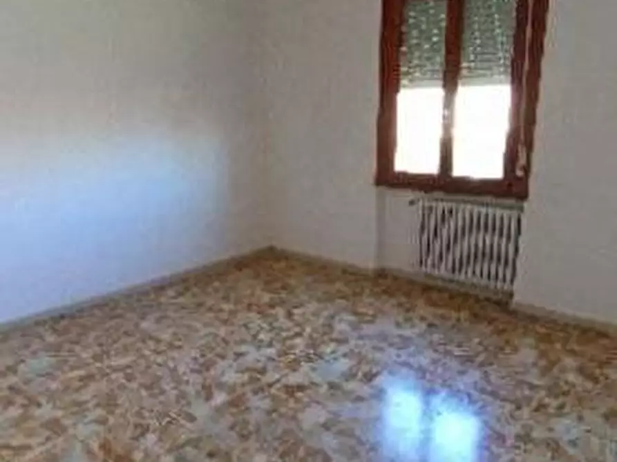 Immagine 6 di Appartamento in vendita  a Poggibonsi