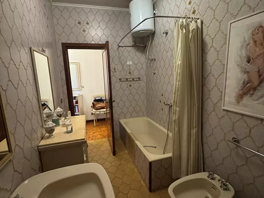 Immagine 23 di Appartamento in vendita  a Pisa