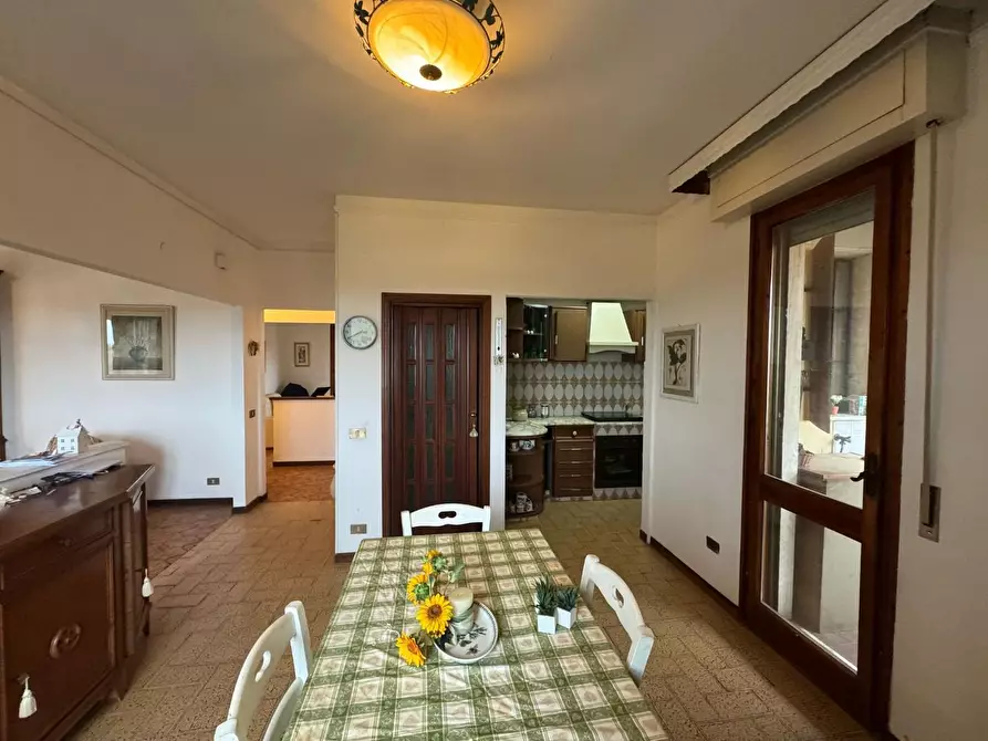 Immagine 2 di Appartamento in vendita  a Pisa