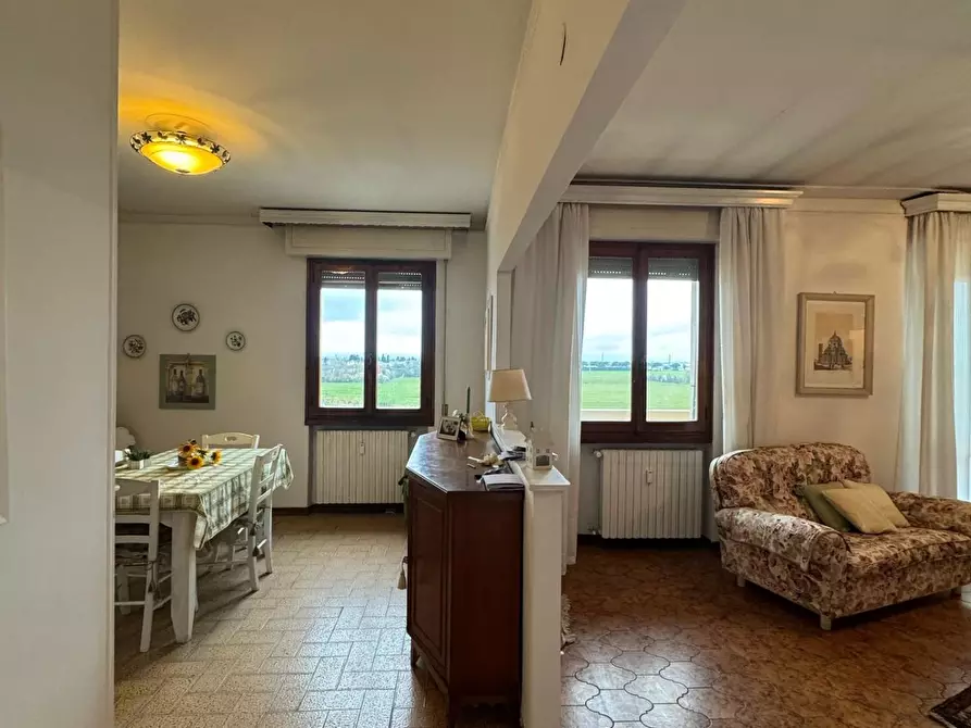 Immagine 12 di Appartamento in vendita  a Pisa