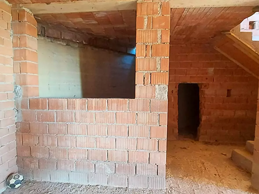 Immagine 9 di Villa in vendita  a Massarosa