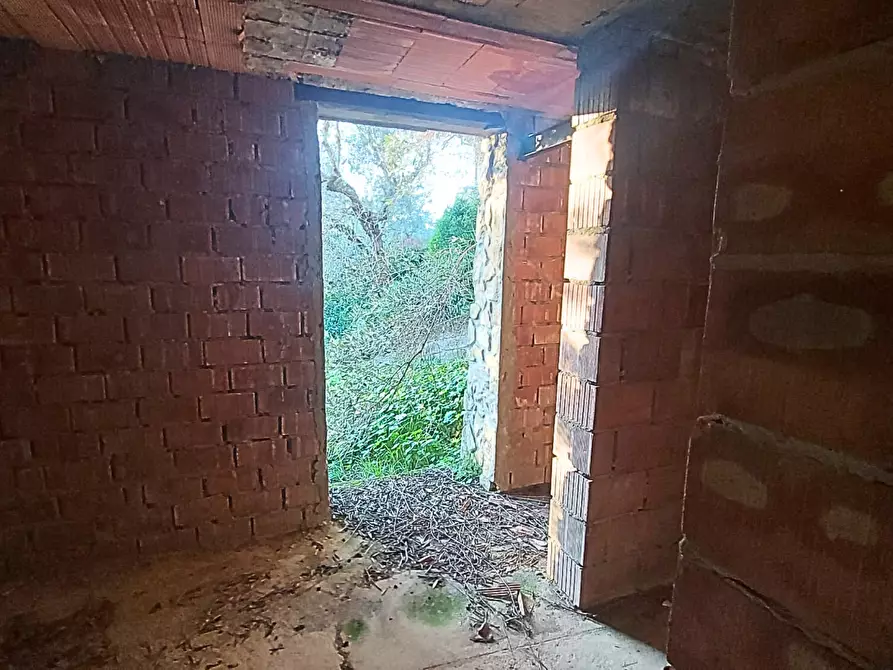 Immagine 6 di Villa in vendita  a Massarosa