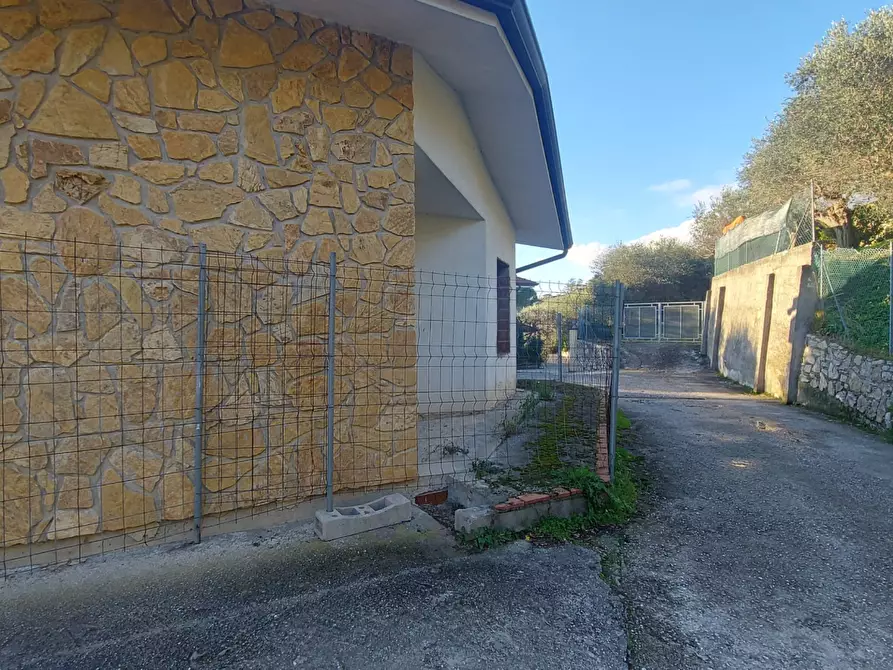 Immagine 29 di Villa in vendita  a Massarosa