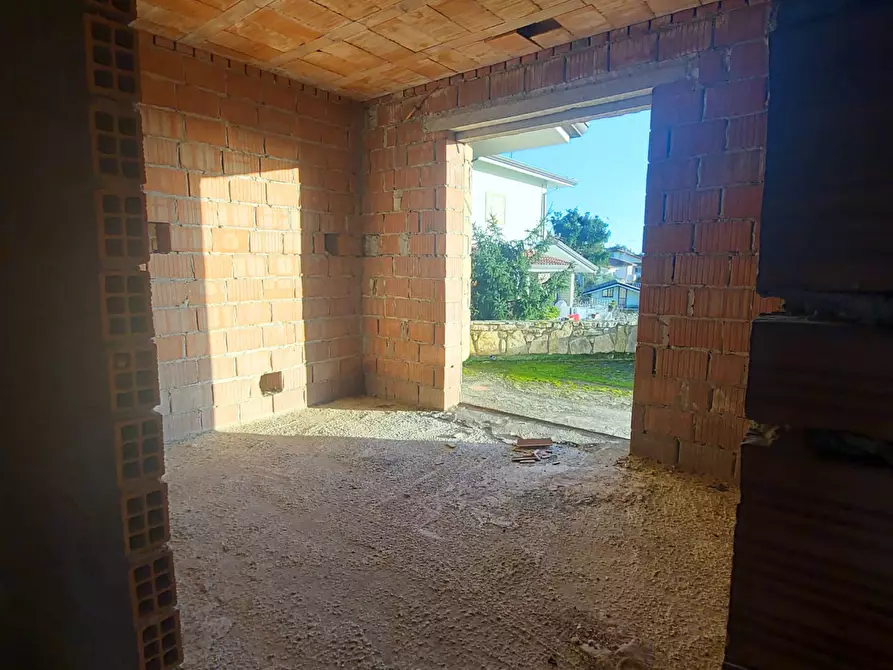 Immagine 13 di Villa in vendita  a Massarosa