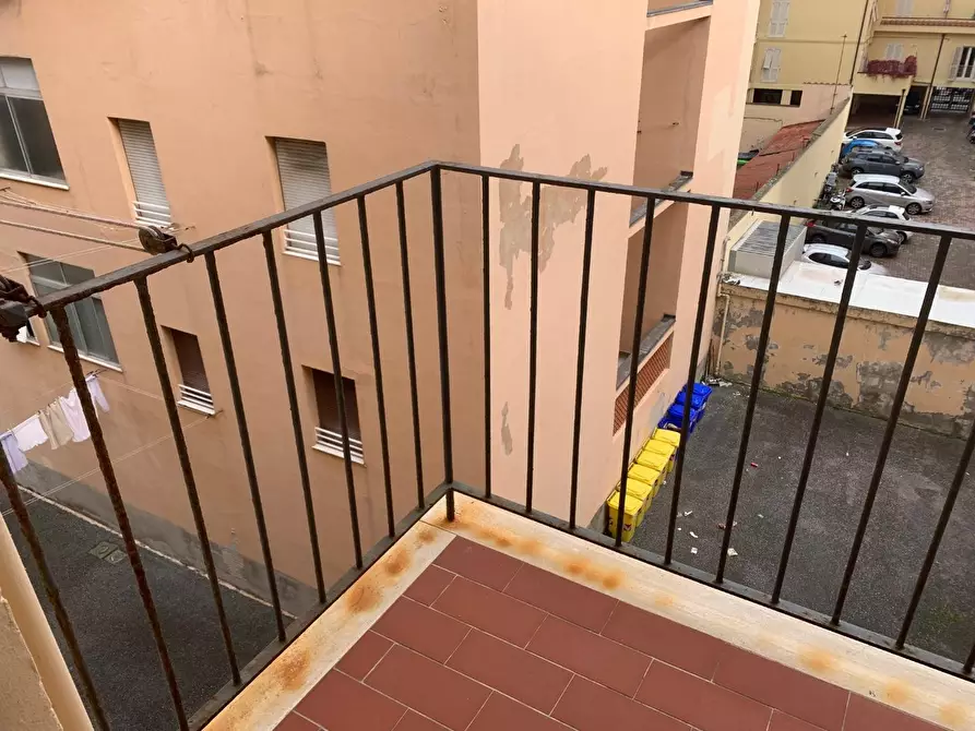 Immagine 6 di Appartamento in vendita  a Livorno