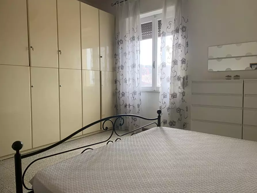 Immagine 10 di Appartamento in vendita  a Livorno