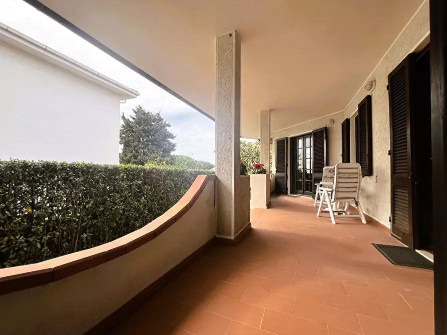 Immagine 44 di Villa in vendita  a Rosignano Marittimo