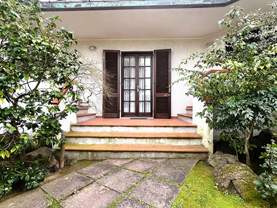 Immagine 29 di Villa in vendita  a Rosignano Marittimo