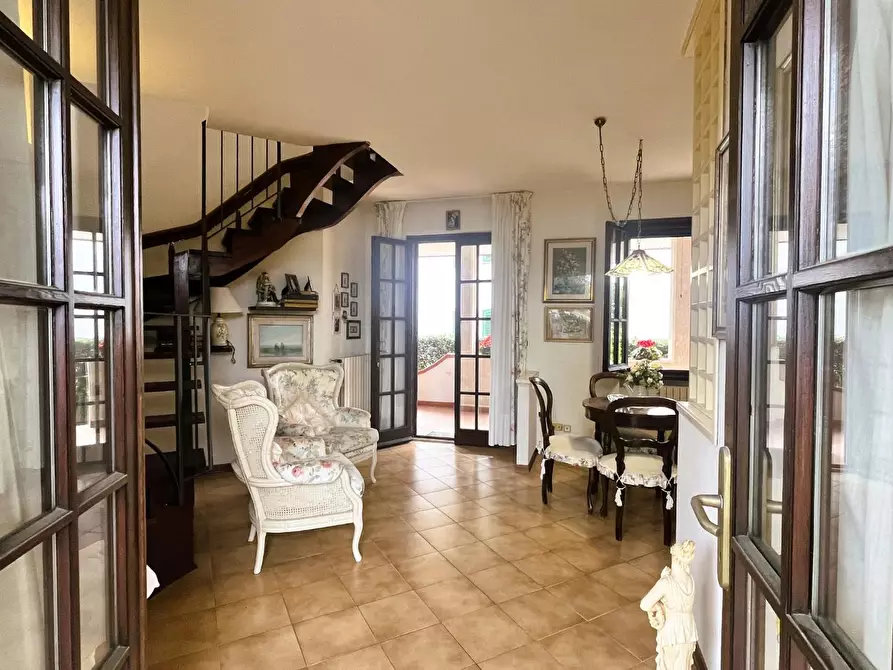 Immagine 32 di Villa in vendita  a Rosignano Marittimo