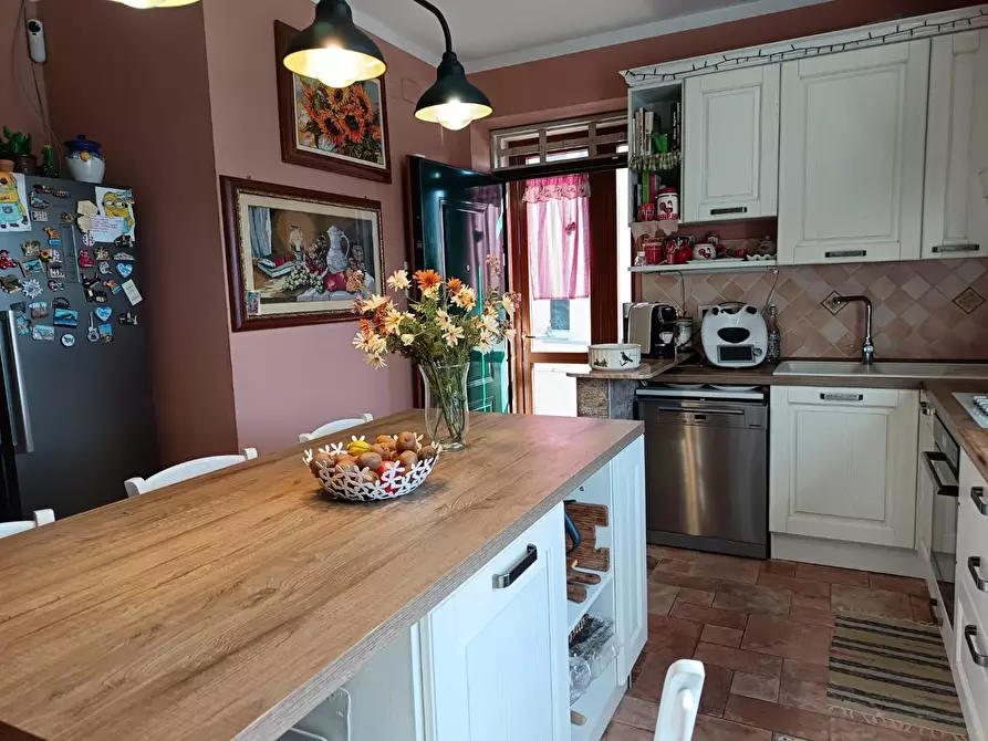 Immagine 10 di Appartamento in vendita  a Rosignano Marittimo