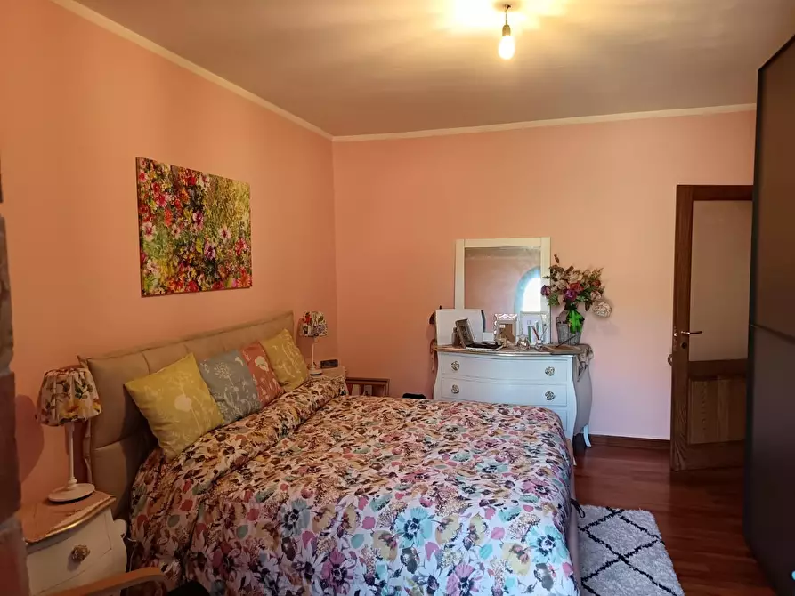 Immagine 13 di Appartamento in vendita  a Rosignano Marittimo