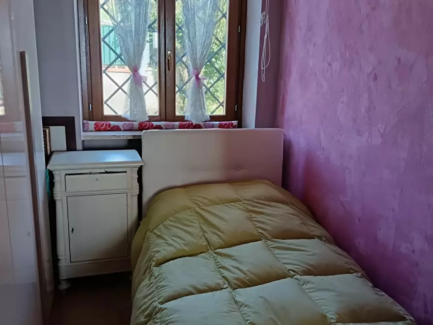 Immagine 17 di Appartamento in vendita  a Rosignano Marittimo