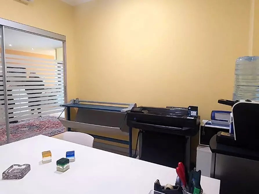 Immagine 5 di Ufficio in vendita  a Pontedera