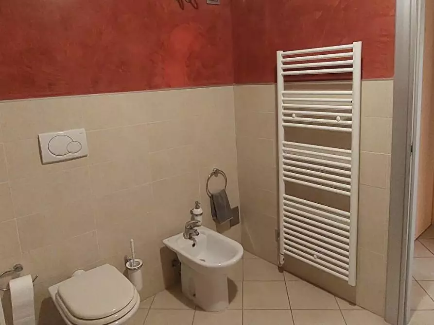 Immagine 6 di Ufficio in vendita  a Pontedera