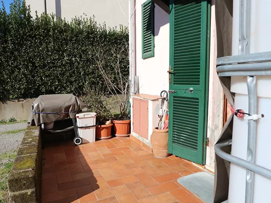 Immagine 2 di Appartamento in vendita  a Pontedera