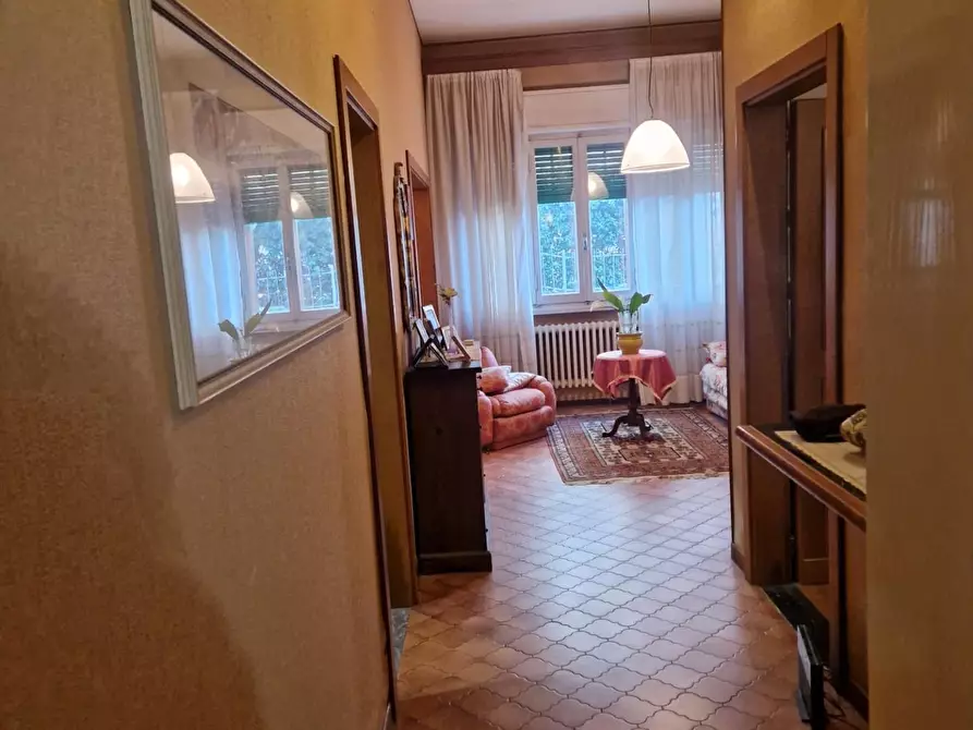 Immagine 20 di Casa indipendente in vendita  a Carmignano