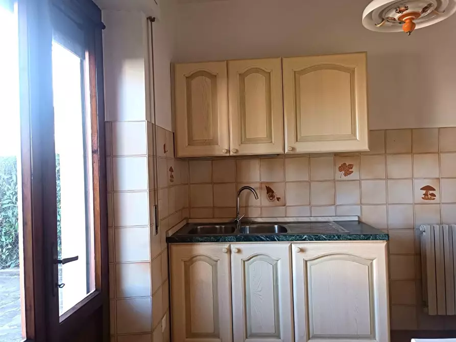 Immagine 10 di Villetta a schiera in vendita  a Barga