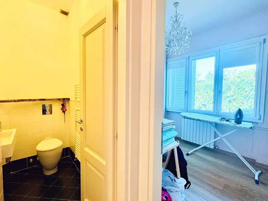 Immagine 23 di Casa indipendente in vendita  a Pietrasanta