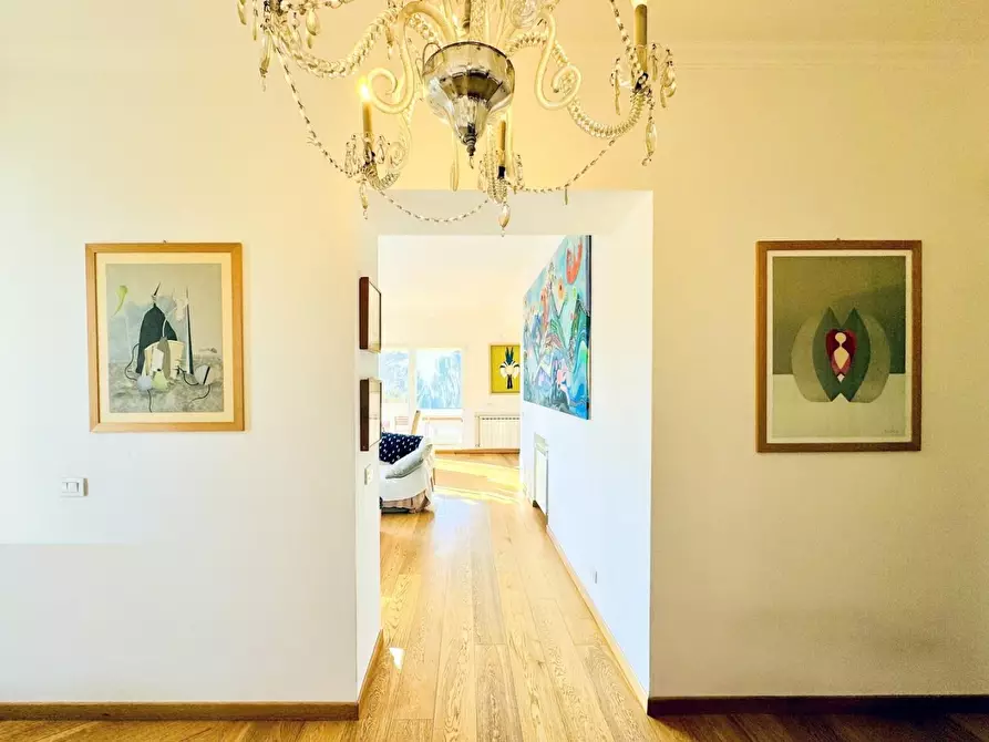 Immagine 3 di Casa indipendente in vendita  a Pietrasanta