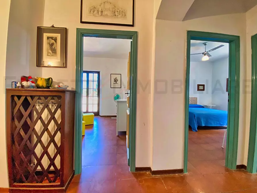 Immagine 60 di Villa in vendita  a Piombino