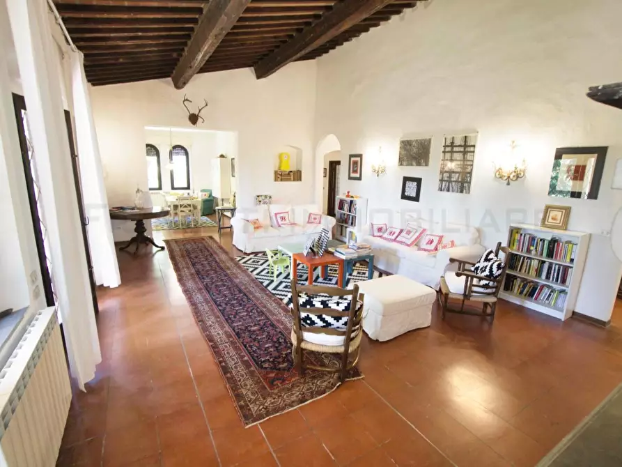 Immagine 38 di Villa in vendita  a Piombino