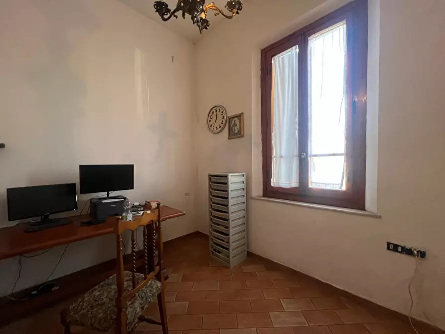 Immagine 24 di Villa in vendita  a Vinci