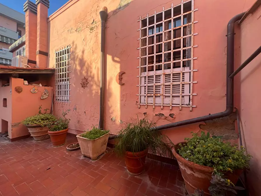 Immagine 26 di Villa in vendita  a Vinci