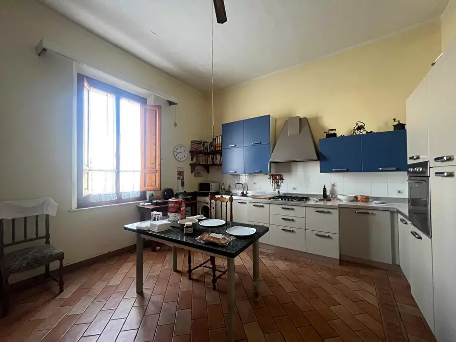 Immagine 7 di Villa in vendita  a Vinci