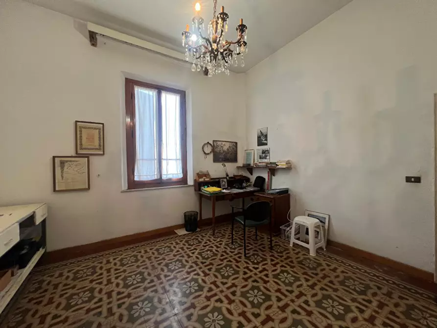 Immagine 18 di Villa in vendita  a Vinci