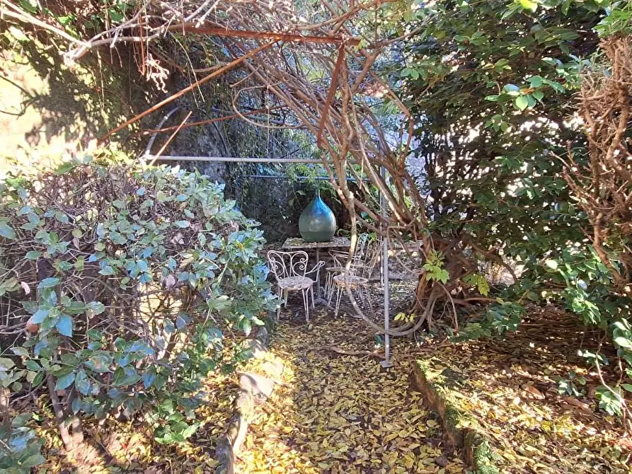 Immagine 8 di Villa in vendita  a Borgo A Mozzano