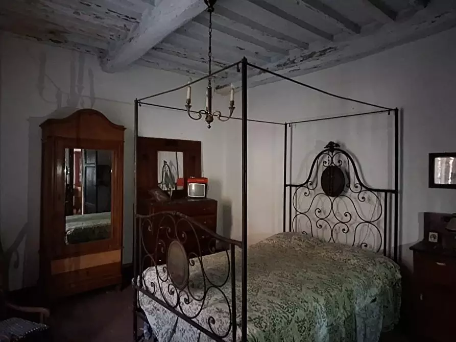 Immagine 16 di Villa in vendita  a Borgo A Mozzano