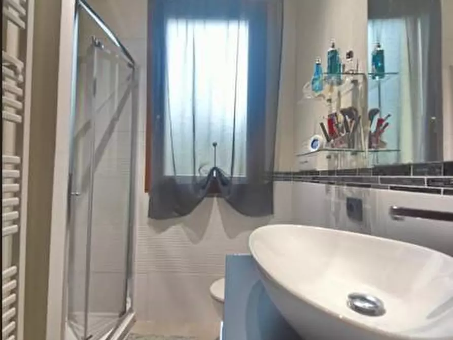 Immagine 8 di Appartamento in vendita  a Altopascio