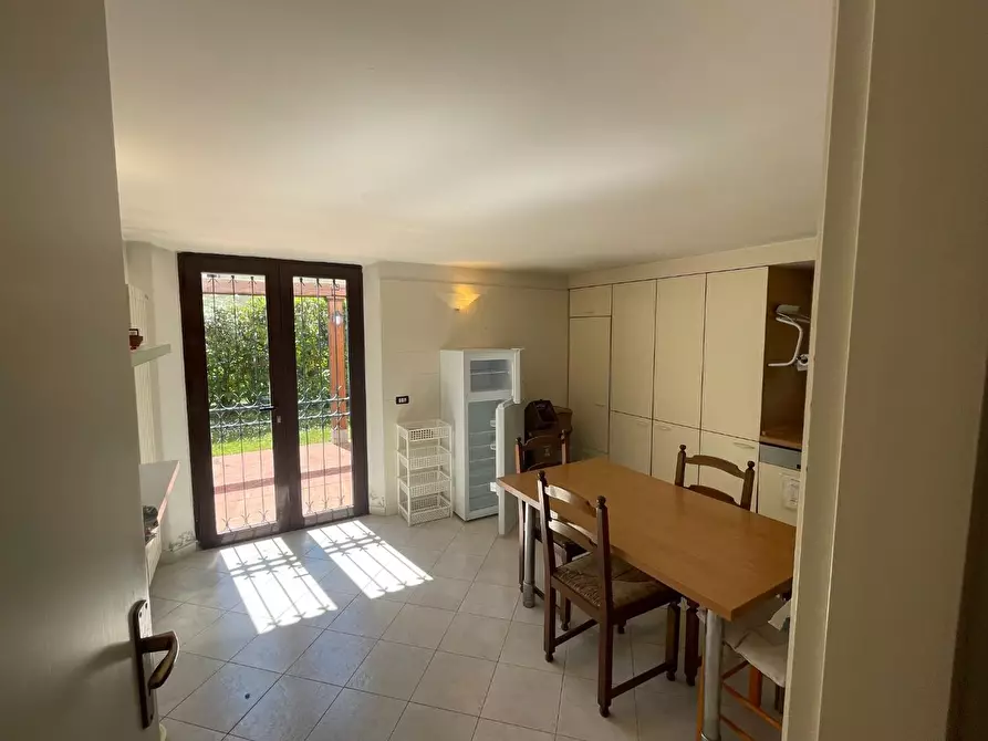 Immagine 12 di Villa in vendita  a Pietrasanta