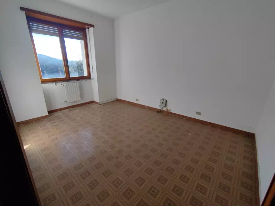 Immagine 11 di Appartamento in vendita  a Calice Al Cornoviglio