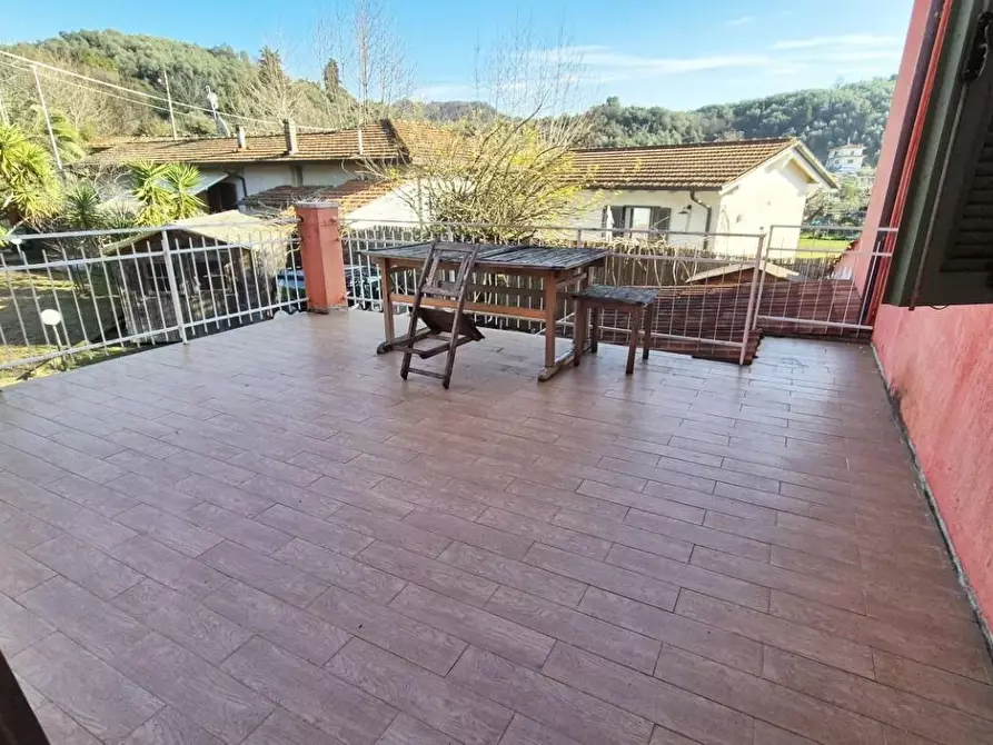 Immagine 87 di Casa colonica in vendita  a Camaiore