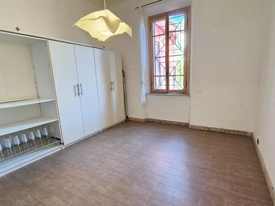 Immagine 104 di Casa colonica in vendita  a Camaiore