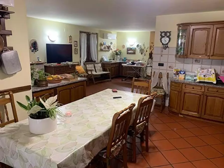 Immagine 22 di Villetta a schiera in vendita  a Buggiano