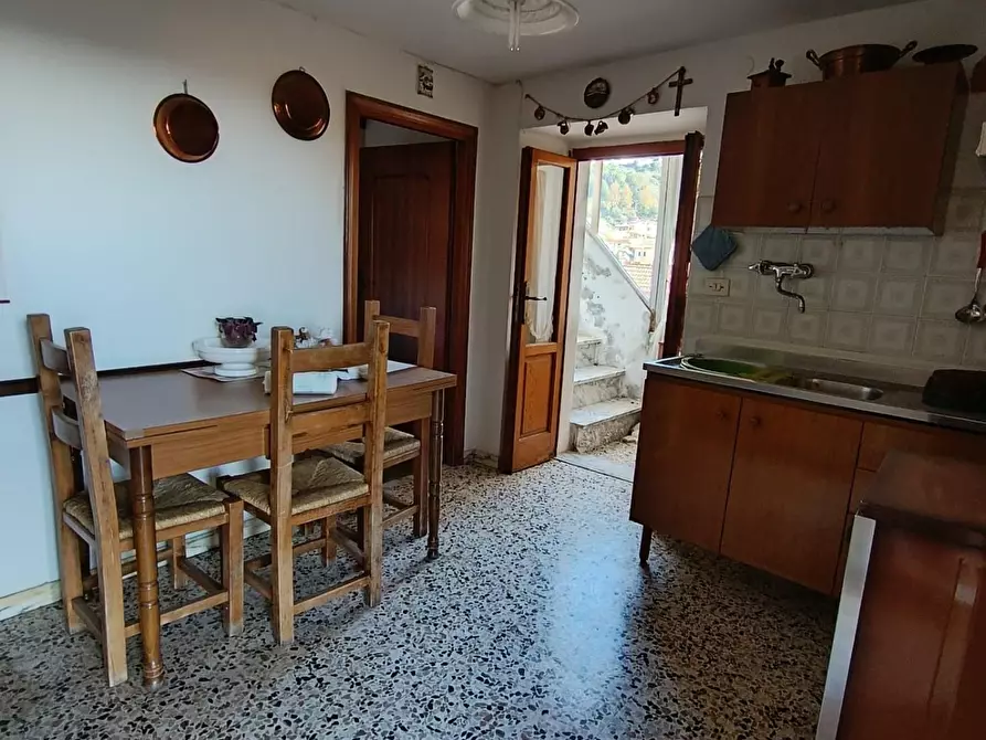 Immagine 9 di Terratetto in vendita  a Massa