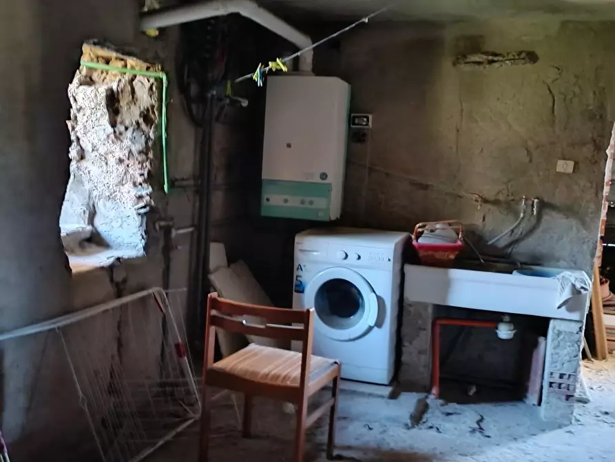 Immagine 13 di Terratetto in vendita  a Massa