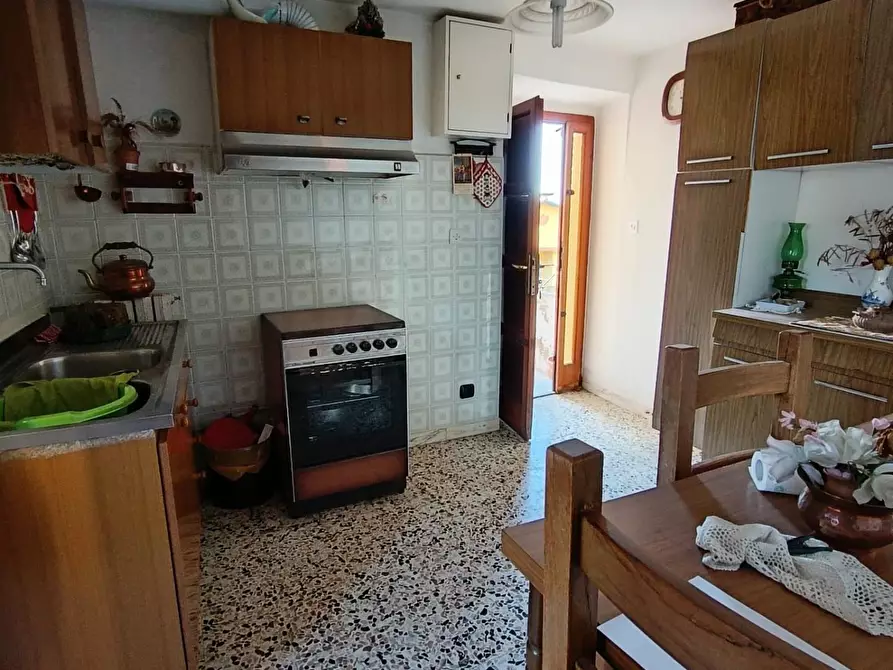 Immagine 7 di Terratetto in vendita  a Massa