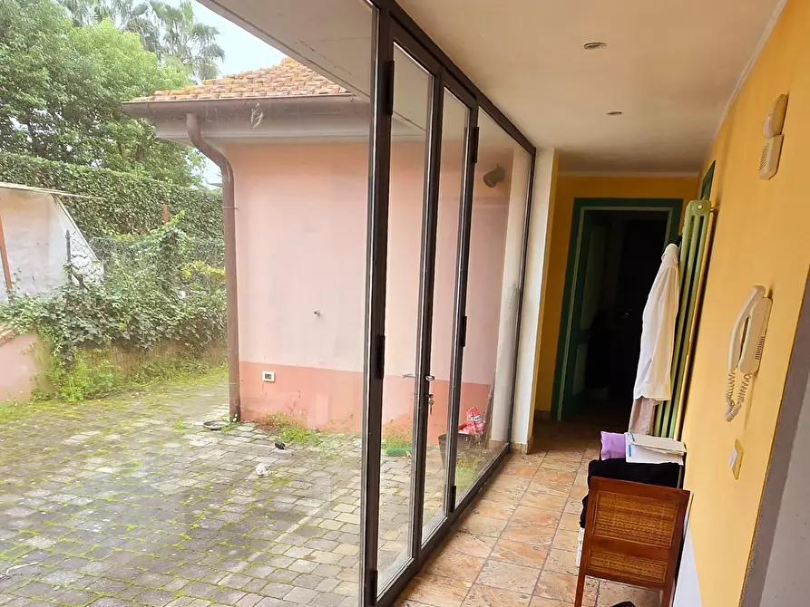 Immagine 28 di Casa bifamiliare in vendita  a Pisa