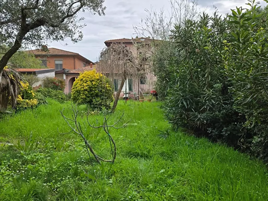 Immagine 36 di Casa bifamiliare in vendita  a Pisa